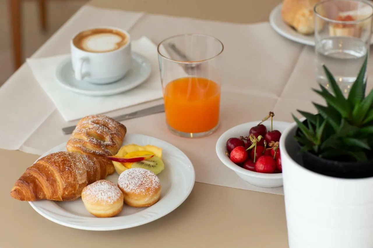 Hotel La Residenza Riccione